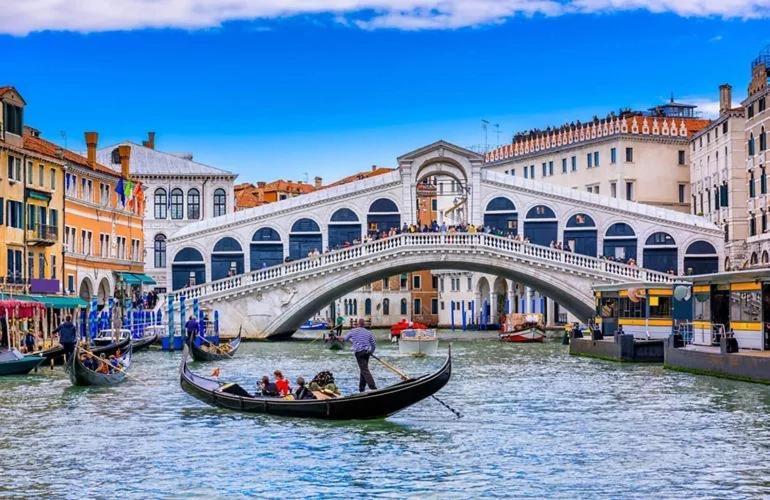 House Of Music Near Venice Мольяно-Венето Экстерьер фото